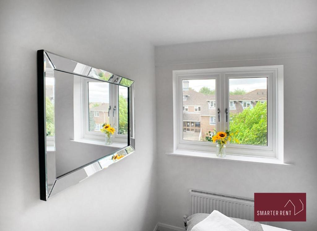 Guildford - 2 Bedroom House West Clandon Zewnętrze zdjęcie